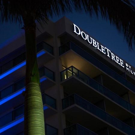 Doubletree Resort Hollywood Beach מראה חיצוני תמונה